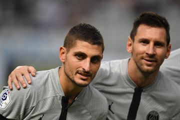 messi-cuma-beri-salam-perpisahan-kepada-dua-pemain-psg-ini?