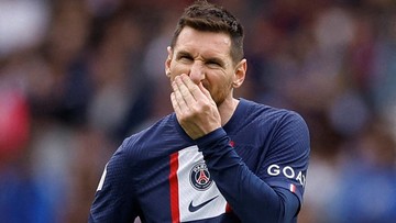 mantan-pemain-psg-heran-lihat-messi-disoraki-suporter