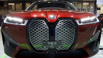 bmw-ix-bekas-ktt-asean-ludes-terjual