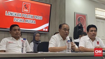 jokowi-diklaim-dukung-ganjar,-sikap-projo-tetap-tunggu-komando