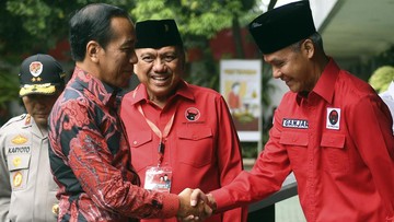 arahan-jokowi-di-rakernas-pdip:-ibarat-produk,-ganjar-punya-semuanya