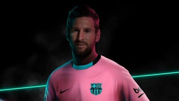 messi-nge-pink-di-inter-miami,-di-barca-dulu-pernah-pakai-merah-jambu