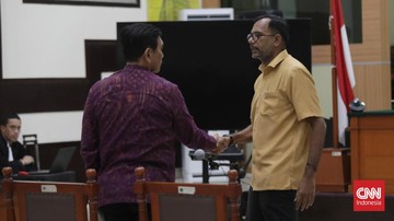 haris-azhar-usai-salaman-dengan-luhut:-saya-tidak-ada-masalah-pribadi