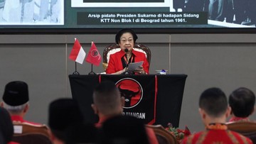 mega-minta-kader-pdip-siapkan-saksi-militan,-tampilkan-ganjar-autentik