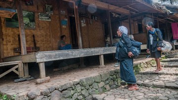 tetua-adat-minta-sinyal-internet-dihilangkan-dari-baduy-dalam