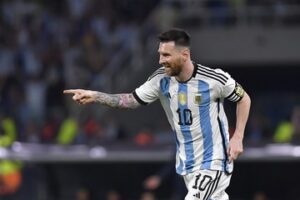 susunan-pemain-argentina-vs-australia:-messi-starter!