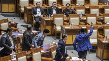 diwarnai-protes,-ruu-kesehatan-lanjut-ke-tahap-pengesahan-paripurna