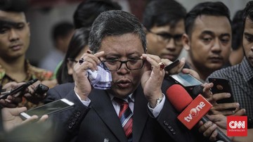 pdip-soal-projo-sulsel-ke-prabowo:-tak-apa,-relawan-ganjar-juga-banyak