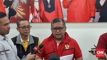 pdip:-menteri-hingga-kepala-daerah-pdip-akan-jadi-juru-kampanye-ganjar