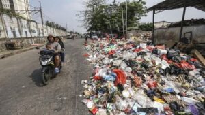 foto:-depok-darurat-sampah,-mengganggu-aktivitas-warga