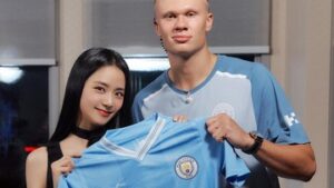 man-city-ke-korea-selatan,-haaland-foto-bareng-jisoo-blackpink