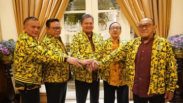 airlangga:-dukungan-ketua-dewan-permudah-golkar-jalin-koalisi