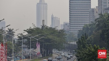 foto:-kelabu-langit-jakarta-berselimut-polusi-udara-saat-kemarau