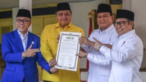 rekomendasi-dewan-pakar-golkar:-airlangga-prioritas-cawapres-prabowo