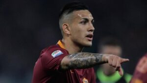 paredes-balik-ke-roma,-warisi-nomor-punggung-de-rossi