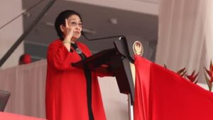 arahan-megawati:-jateng-kandang-banteng,-harus-jadi-pelopor-kemenangan