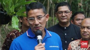 sandiaga-soal-ganjar-muncul-di-azan-tv:-kembali-ke-niat