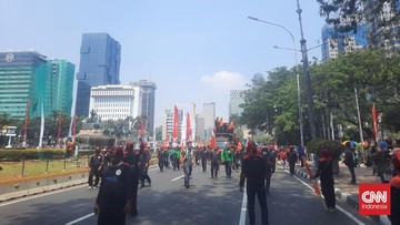 partai-buruh-dan-serikat-petani-demo-hari-tani-di-patung-kuda