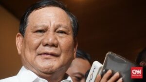 survei-poltracking:-prabowo-unggul,-selisih-tipis-dari-ganjar