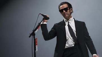 matty-healy-the-1975-blak-blakan-soal-ciuman-saat-konser-di-malaysia