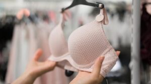 rayakan-no-bra-day,-apa-sih-manfaat-tak-pakai-beha-untuk-kesehatan?