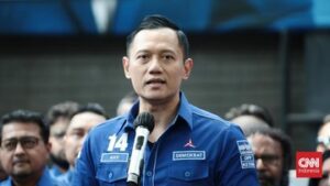 ahy-usulkan-nama-khofifah-jadi-cawapres-prabowo