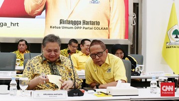 airlangga-ungkap-hasil-rapat-pleno-golkar-malam-ini