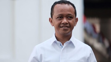 menteri-bahlil-soal-pdip-bongkar-presiden-3-periode:-itu-salah-saya