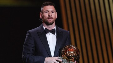 detik-detik-messi-raih-ballon-d’or-kedelapan!