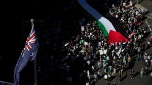 ratusan-pedemo-pro-palestina-di-australia-blokir-kapal-israel-berlayar