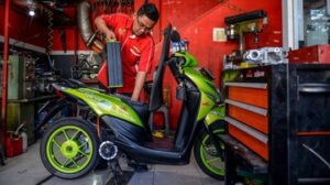 menteri-esdm-bakal-pakai-jurus-mlm-demi-genjot-konversi-motor-listrik