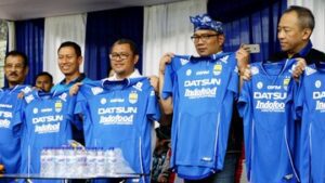 pks-tantang-ridwan-kamil-adu-pengaruh-dengan-ahmad-heryawan-di-jabar