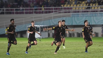 foto:-argentina-menangis,-jerman-lolos-dramatis