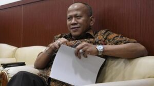 kpk-periksa-anggota-bpk-pius-lustrilanang-jadi-saksi-kasus-suap