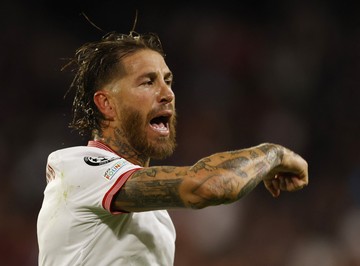 sergio-ramos:-tiga-klub,-29-kartu-merah