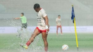 saran-pelatih-bali-united-usai-terimbas-lapangan-banjir