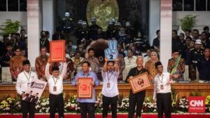 fakta-fakta-debat-pertama-capres-di-kpu-hari-ini