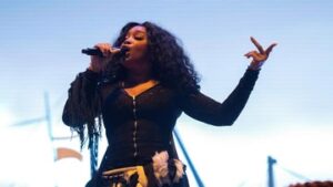 sza-pamer-foto-jelang-perilisan-album-deluxe-lana