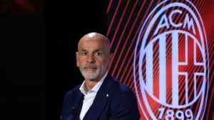 pioli-balas-kritik,-sebut-eranya-naikkan-ekspektasi-di-milan