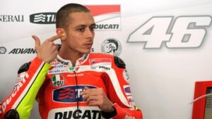 bos-ducati-ungkap-perbedaan-rekrut-rossi-dan-marc-marquez