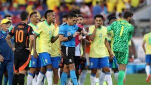 brasil-gagal-kalahkan-kolombia,-wasit-disalahkan