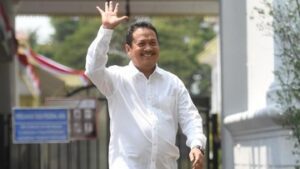 empat-menteri-jokowi-rapat-bahas-pembatasan-bbm-subsidi