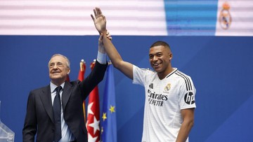 momen-mbappe-resmi-diperkenalkan-real-madrid-sebagai-pemain-baru